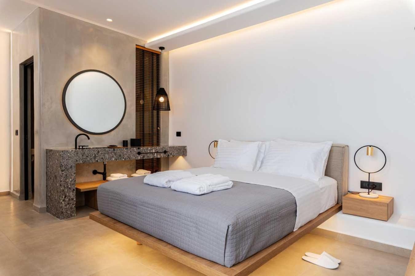 Avra Mykonos Hotel Tourlos Exterior photo
